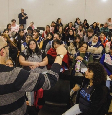 Pablo Pineau conversatorio. Educación y democracia Capacitación gremial